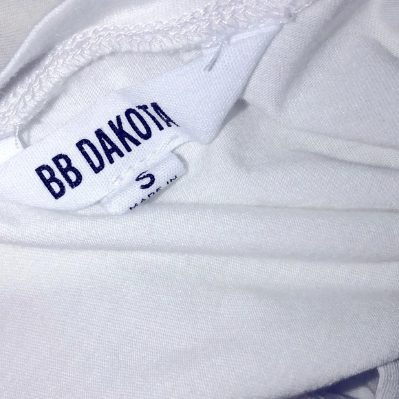 BB Dakota Anthropologie small white tie back top - Picture 5 of 6